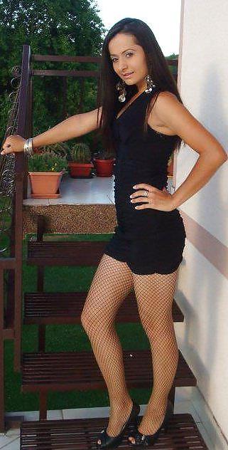 25P Beautiful Girls in Nylons 2