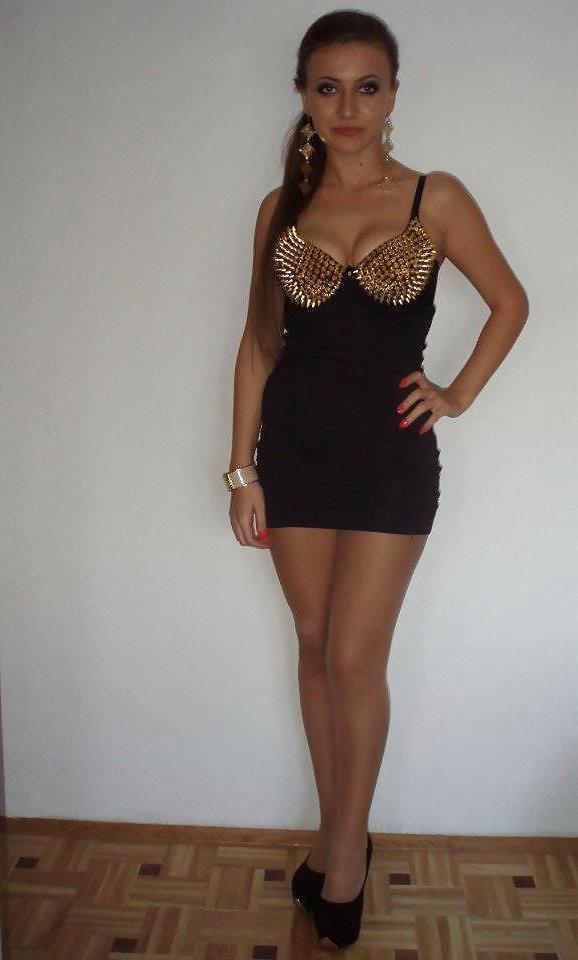 25P Beautiful Girls in Nylons 2