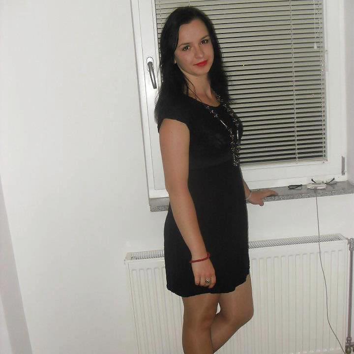 25P Beautiful Girls in Nylons 2