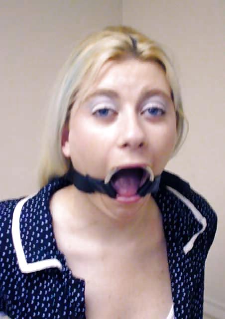 25P Woman gagged