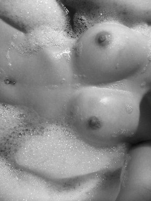 24P Wet, oiled and creamed girls