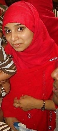 25P Farhana Bengali Hijabi MILF 