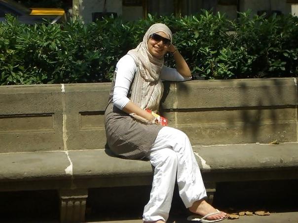 25P Farhana Bengali Hijabi MILF 