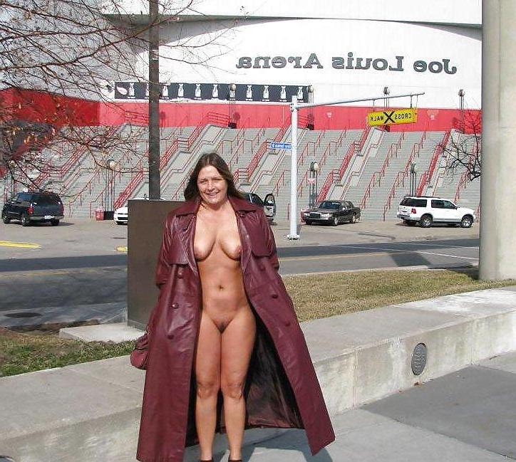 25P Sports Venue Flashes