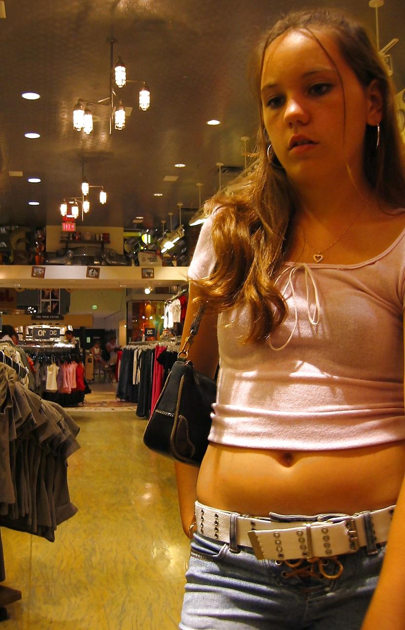 12P Sluts flash