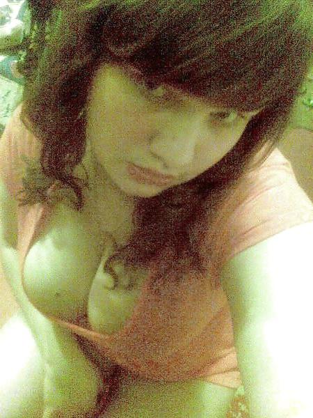 24P Busty Russian Woman 1367