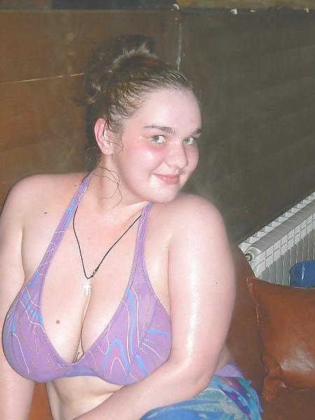 24P Busty Russian Woman 1367