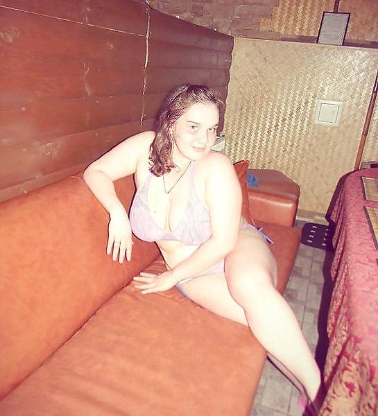 24P Busty Russian Woman 1367