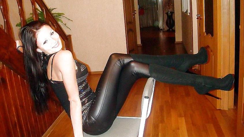 25P Sluts in tight pants! 14