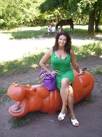 19P Busty Russian Woman 968