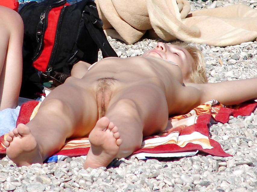 25P Schöner Tag am Strand 33 von Voyeur TROC