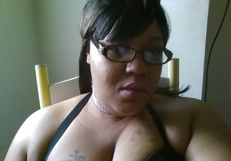 12P GROWN WOMAN EDITION VOL.95