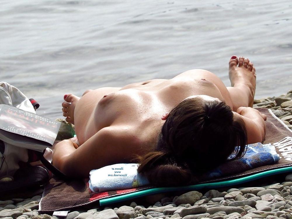 25P Beach Pics Set 11