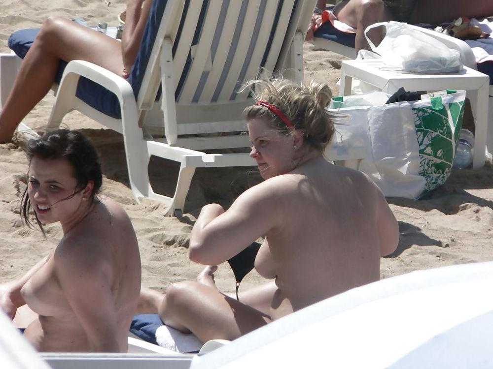 25P The beach 219