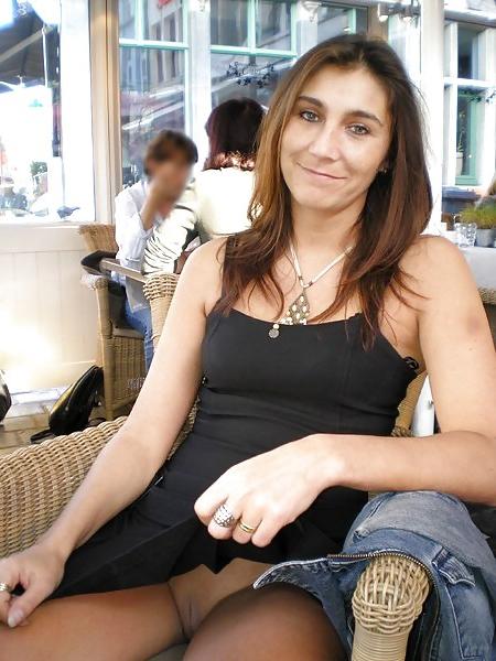 25P Beautiful Public Flashing 7 by Voyeur TROC