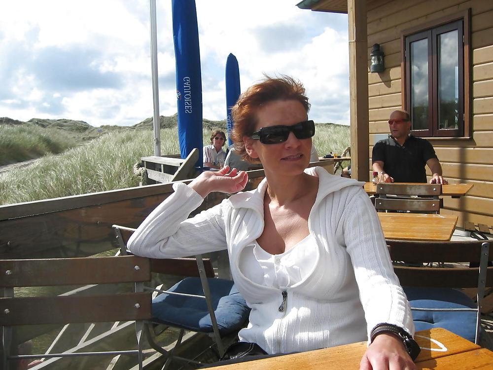 25P German milf agathe