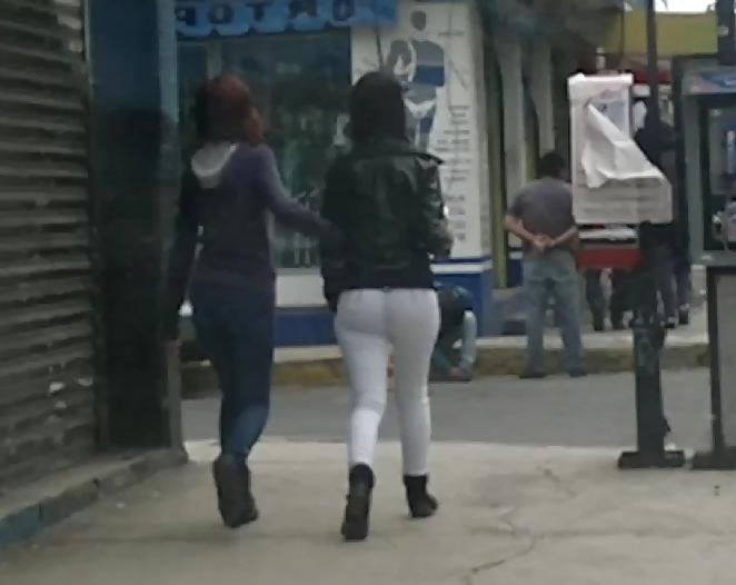 10P Flashing, exhibicionismo, mostrando el pene en la calle 11