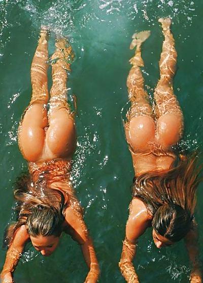 21P Wild babes