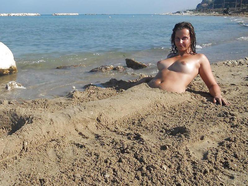 25P Cute Beach Girls - XIII