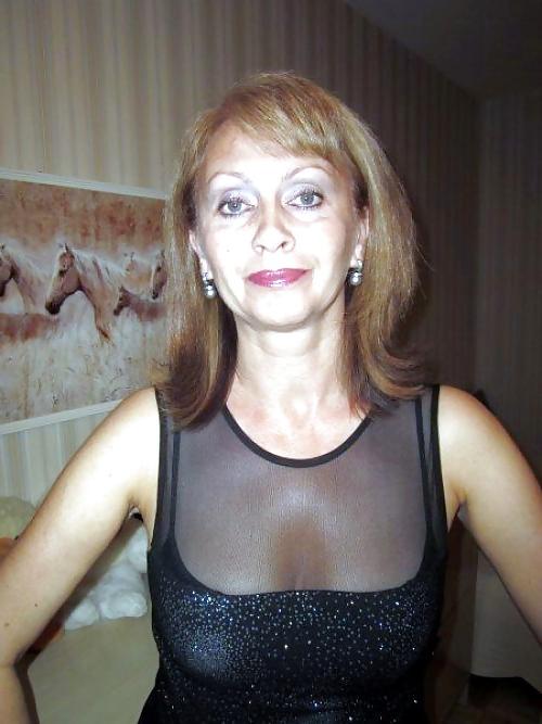 25P Russians sexy mature woman!