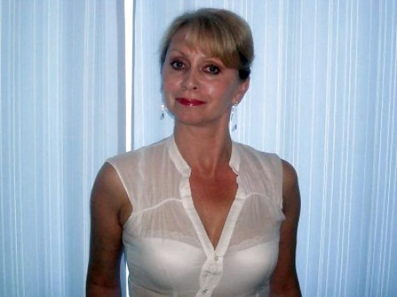 25P Russians sexy mature woman!