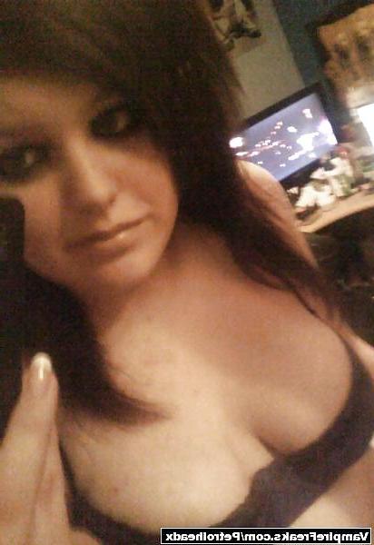 23P Busty Scottish Teen