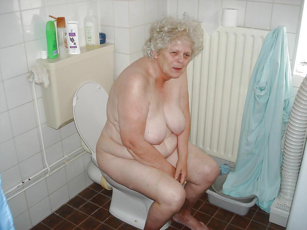 25P I love older woman 8