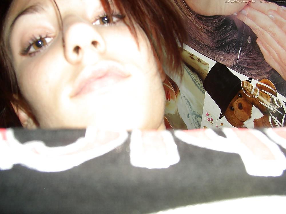 25P Hot College Girl Selfshot 1of2