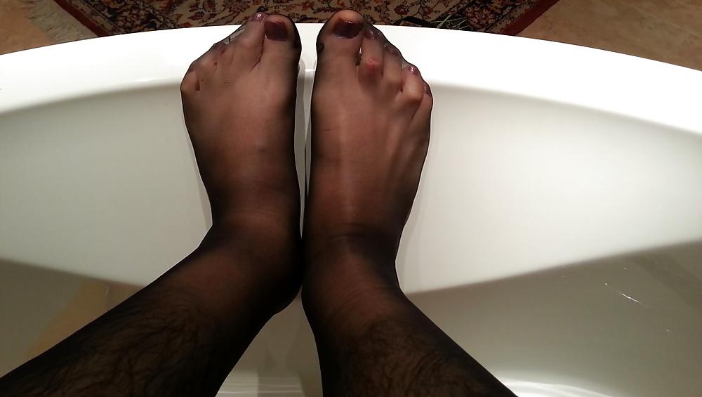 10P My feet with nylons, polish and my mother's flip flops