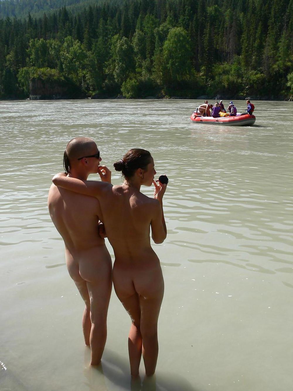 20P Naked beach 55.