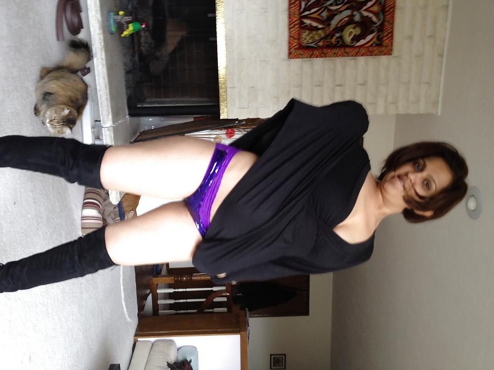 25P MILF Zone
