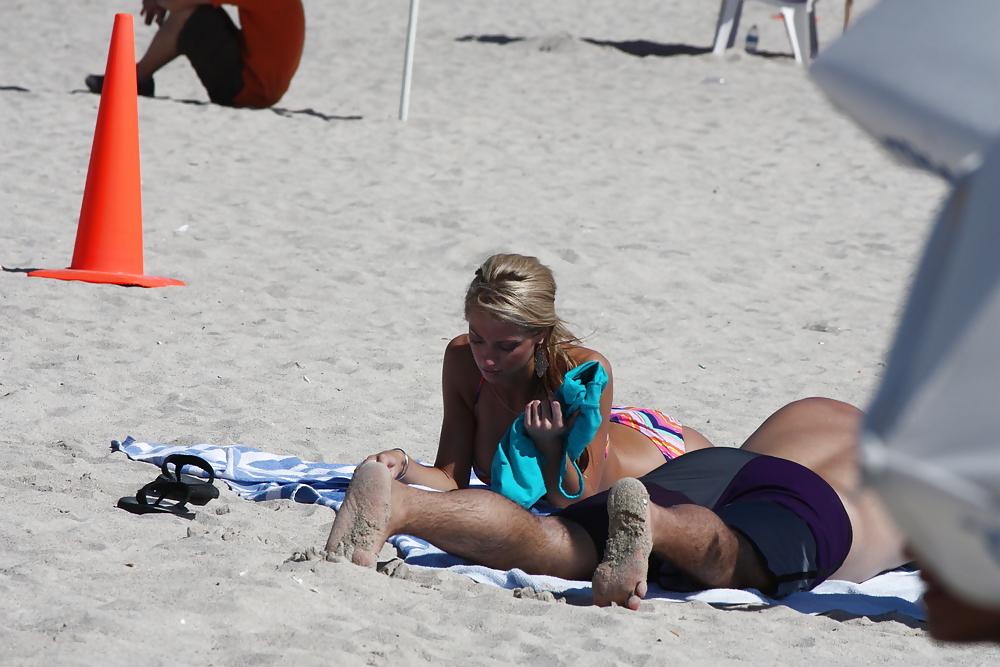 25P SOBE Miami Beach Girls