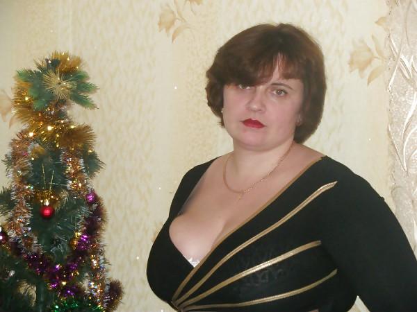 8P Busty Russian Woman 1245