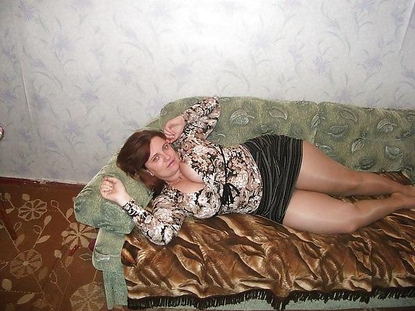 8P Busty Russian Woman 1245