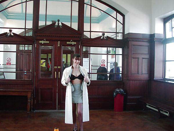 25P Scottish babe Kate from Aberdeen