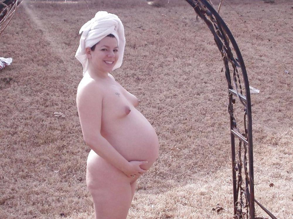 25P Some images of pregnant woman #2