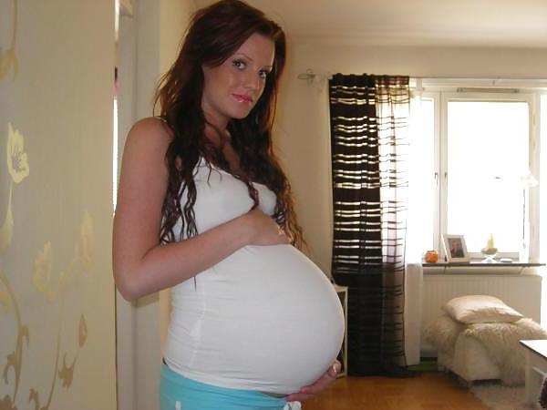 25P Some images of pregnant woman #2