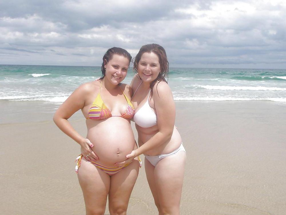 25P Some images of pregnant woman #2