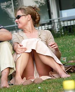 25P SDRUWS2 - UPSKIRTS AND PUBLIC FLASHES