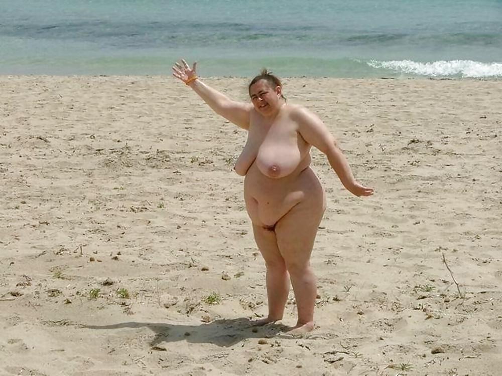 25P On the beach 10