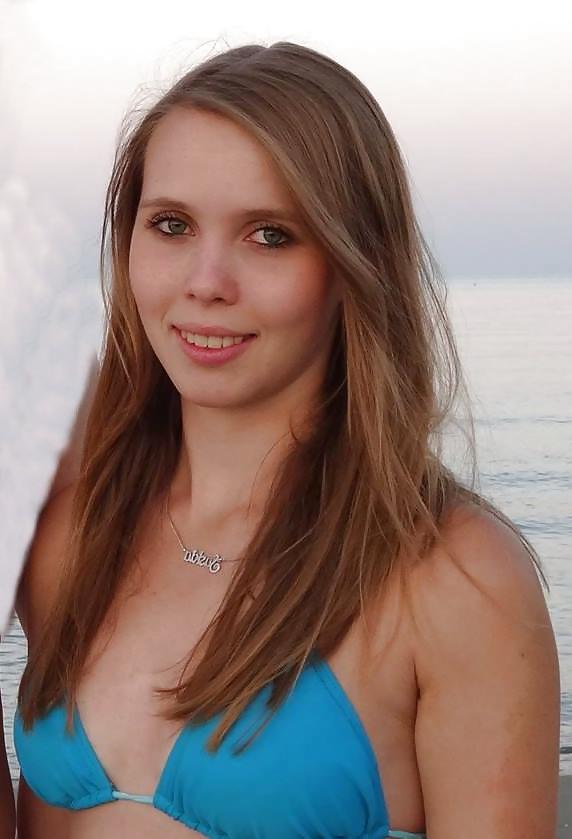 9P Bikini Babes at the beach need your cum