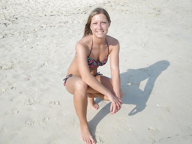 9P Bikini Babes at the beach need your cum