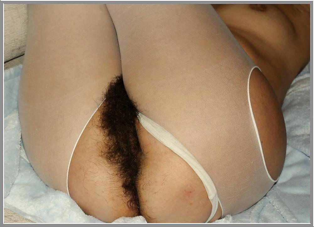 25P Give me some hairy pussy