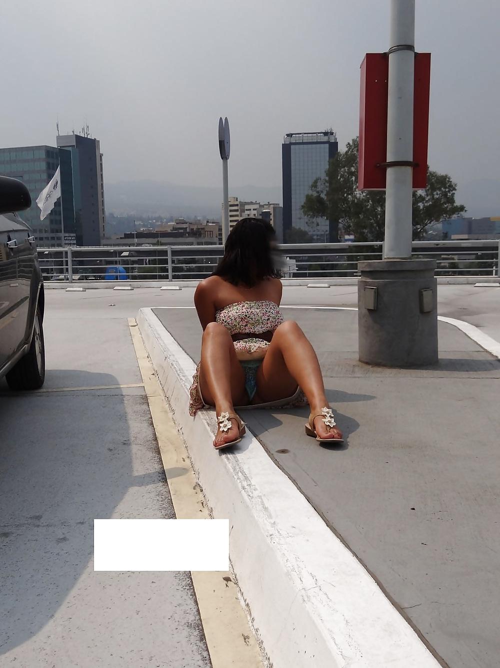 11P Beautiful latina public flash panty