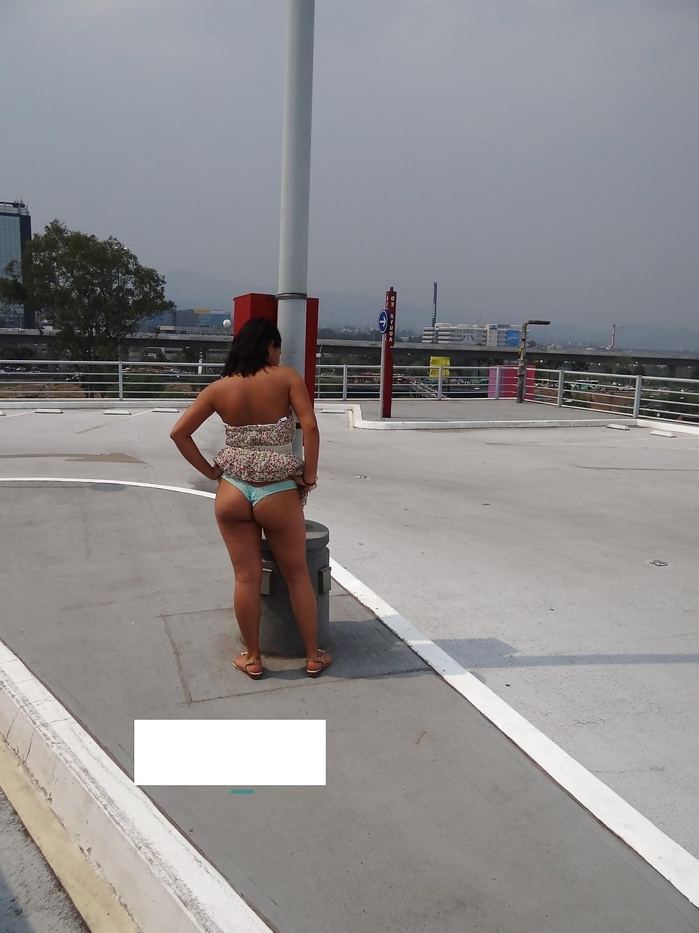 11P Beautiful latina public flash panty