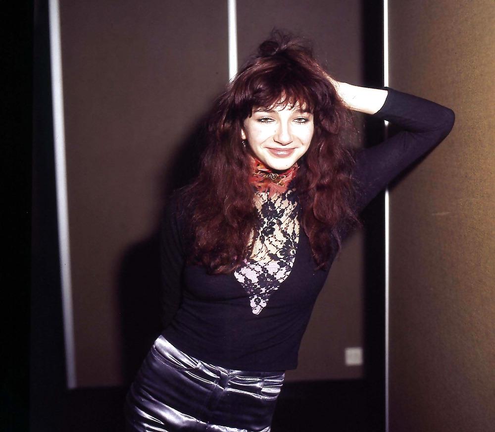 25P Kate Bush - Goddess.