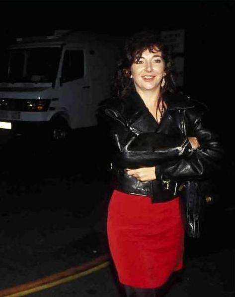 25P Kate Bush - Goddess.