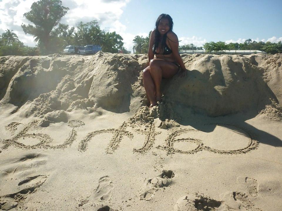 25P Madagascar - beach pictures - tamatave
