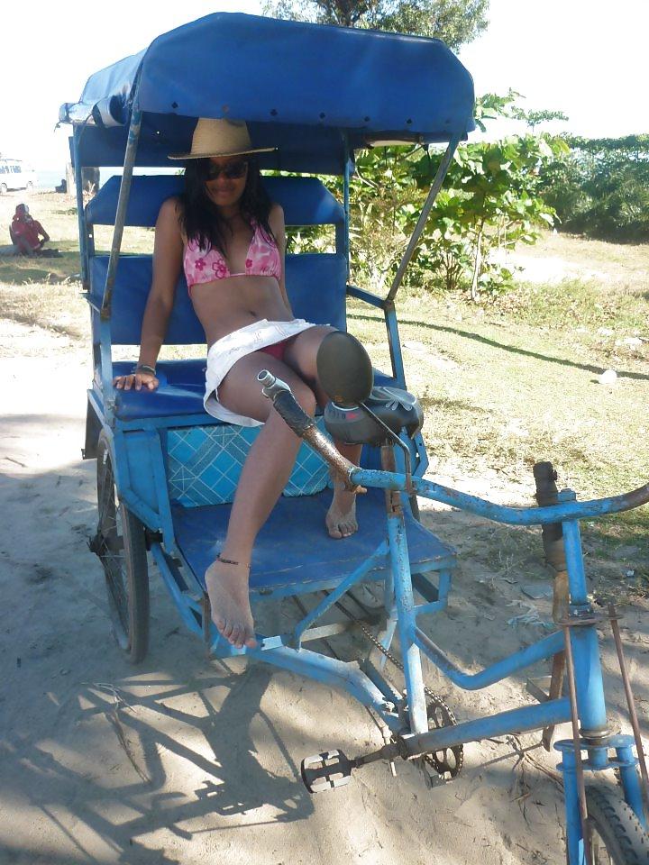 25P Madagascar - beach pictures - tamatave