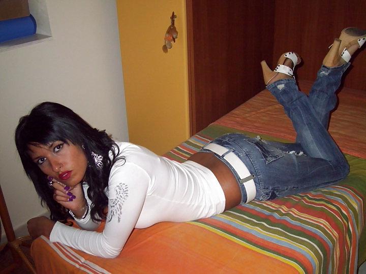 25P Hot teen italian milf